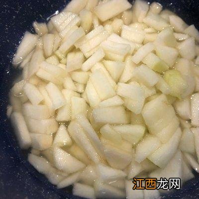 冻梨汁怎么形容,熟梨汁好喝吗,看这里,给你答案