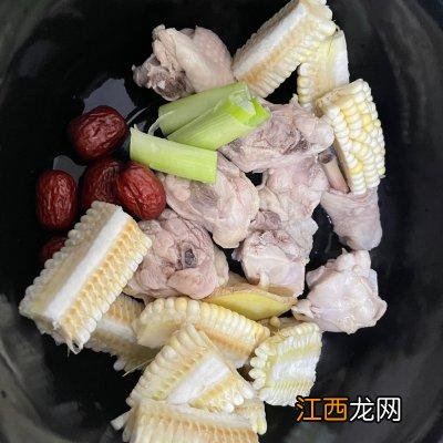 鸡怎么吃最补气血,鸡炖什么最补身体,深度解析，点这里