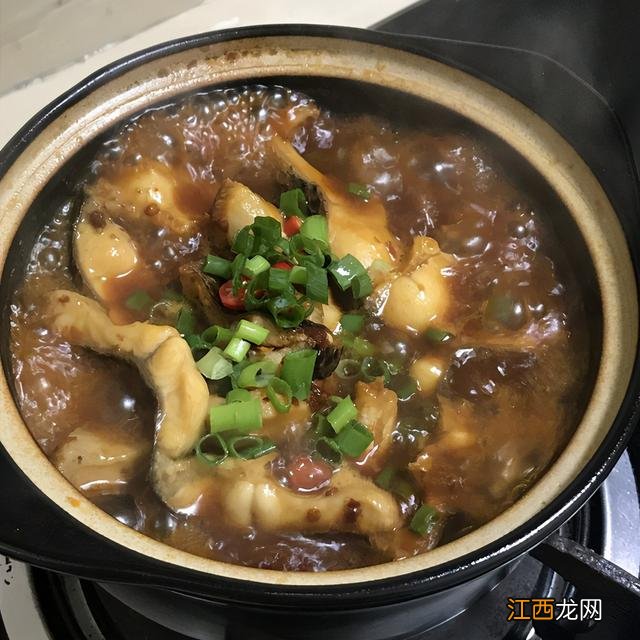 黑鱼喜欢吃什么味的食物,黑鱼都吃些什么东西,这篇短文太好了！