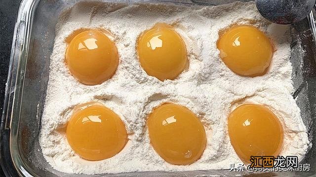 盐蛋蛋黄煮熟很硬,生盐蛋的蛋黄是硬的么,点击“阅读原文”