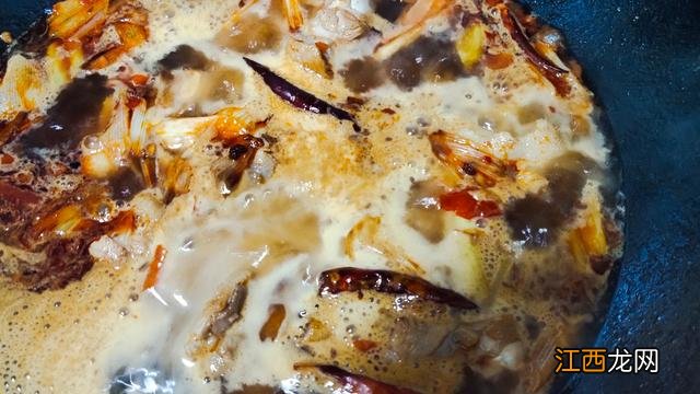 秋天鸭子炖什么,秋天用什么炖鸭子最好,值得收藏的文章