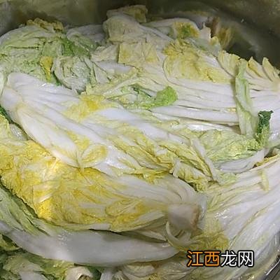 辣白菜为什么放苹果,做辣白菜为什么放苹果,精彩内容不能错过