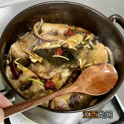 鲈鱼用什么酱油,酱香鲈鱼用什么酱,此文太棒了