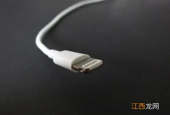 爆料:iPhone14将继续使用Lightning接口 明年换USB-C