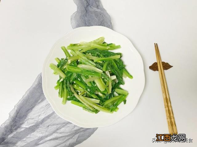 油麦菜叶发黑 油麦菜炒出来汤是黑色