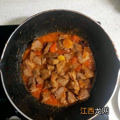 炖牛肉放什么菜 炖牛肉放什么菜好吃