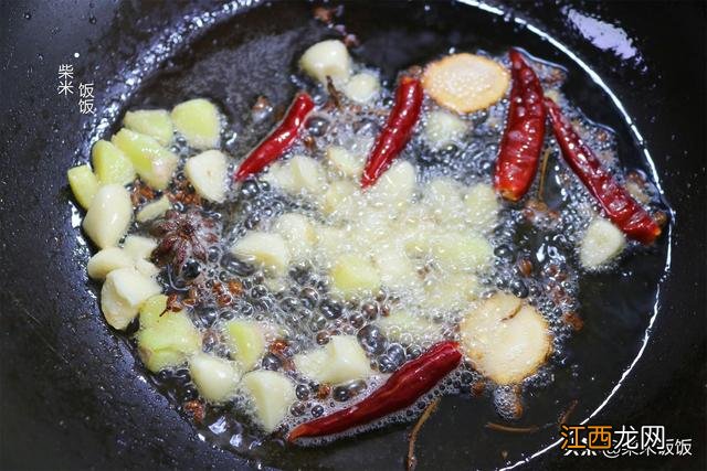 鸡肉配什么调料最好吃 做鸡肉放什么大料好吃