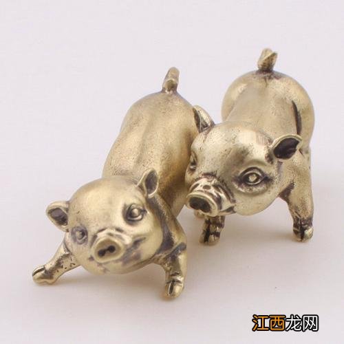 虎进门必伤人伤的是谁 一家三口最好的属相,一家三口一个属相好不好