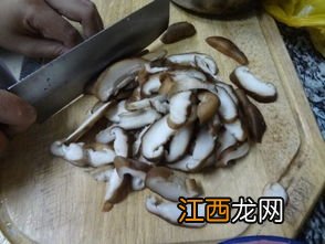 香菇包子馅需要炒吗？怎么做好吃的 哈尔滨哪里有卖粘豆包的