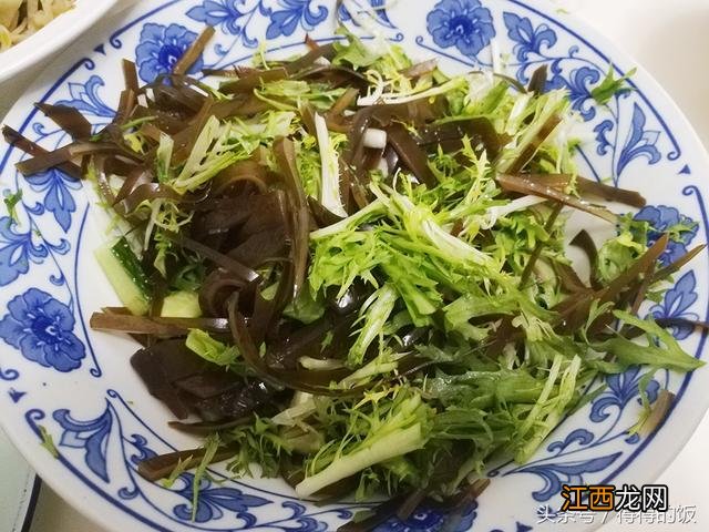 芹菜能和什么菜一块炒 快餐芹菜搭配什么炒比较好吃