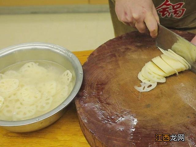 姜大蒜大葱能在一起煮水吗 大蒜和姜煮水吃有什么用途