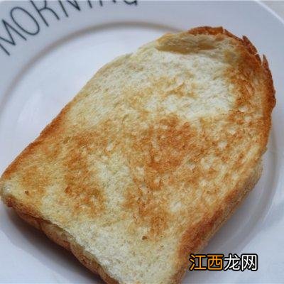 面包片配什么当早餐 早餐面包片夹什么吃好吃