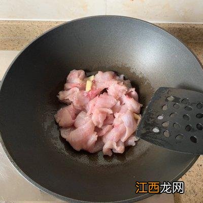 鱼片炒什么好吃 鱼片可以炒什么菜