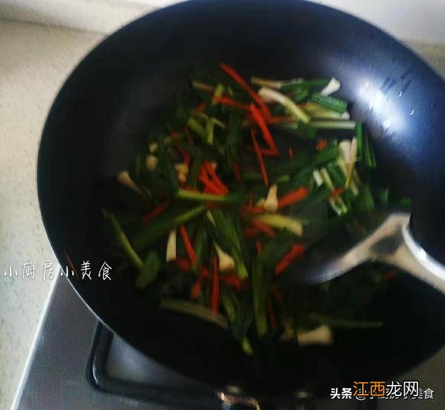 怎么炒豆饼才不会粘在一起 为什么炒豆饼会沾锅呢怎么办