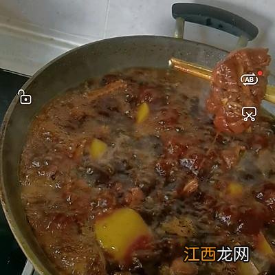 鹅肉和什么一起烧最好吃 烧鹅里面加什么好吃一点