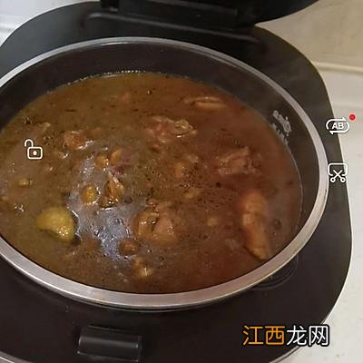 鹅肉和什么一起烧最好吃 烧鹅里面加什么好吃一点