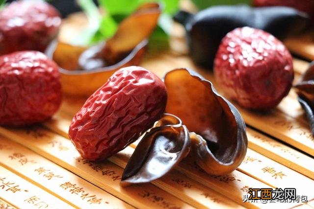 木耳宜搭什么食物 木耳宜和什么搭配