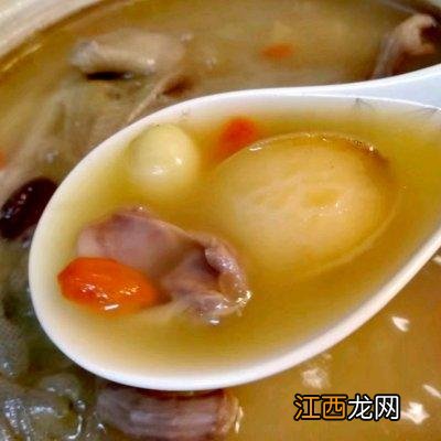 鸽子汤配什么食物最佳 鸽子汤放什么好