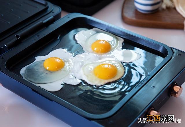 豆腐能和青菜一块煮吗 豆腐泡可以煮什么菜好吃