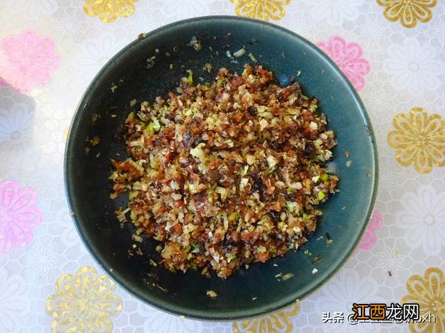 煮牛肉放什么调料最好 肉馅里放什么调料好吃