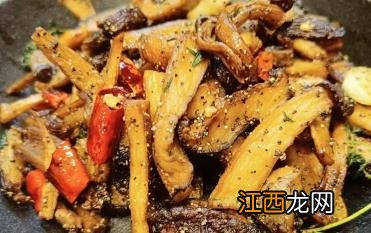 喝完蘑菇汤胃难受 为什么吃完蘑菇和蒜苗 胃难受