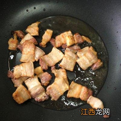 青椒炒肉用几个青椒 青椒肉丝要用什么辣椒