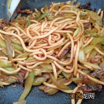 炒青菜图片 芹菜末炒什么好吃图片大全