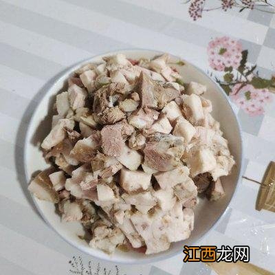 肉夹馍饼胚怎么烤？买来的肉夹馍饼胚怎样烤，请收藏，看文章！