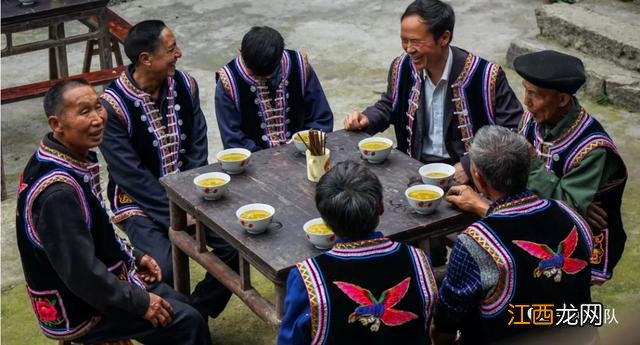 喝油茶有什么功效与作用 油茶汤吃了有什么好处