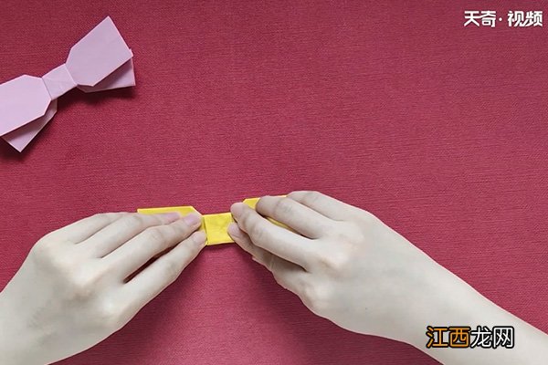 蝴蝶结怎么折