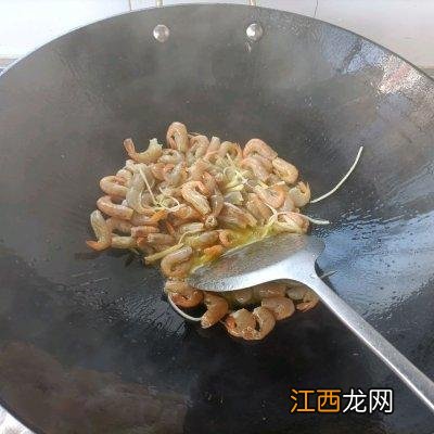 河虾与什么不能同时吃?河虾不可与啥同吃,点这里阅读正文