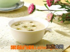 黑芝麻小米粥的做法