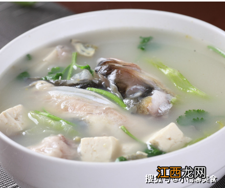 白菜豆腐鱼头汤，暖身健脑，健脾补气