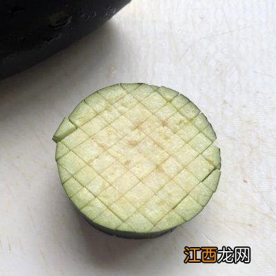 家常酱茄子放什么酱好吃？酱茄子拿什么酱做，几分钟搞定知识点！