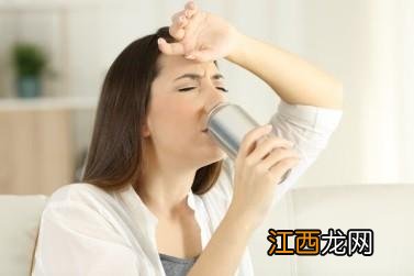 老便秘吃什么可以调理？老是便秘吃什么改善，别着急，看这篇文章