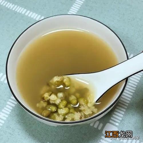 夏天煲什么汤最好？夏天适合喝的汤，用处大，科普文章