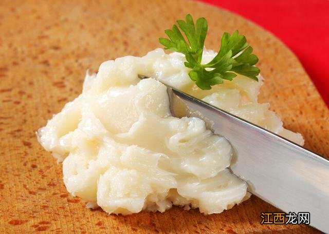 老年人吃了猪油渣有什么好处?猪油渣的十大功效,很多人不知道