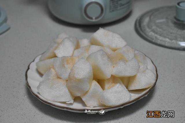 雪梨煲什么汤好?雪梨能煮什么汤,看完这篇文章你就知道