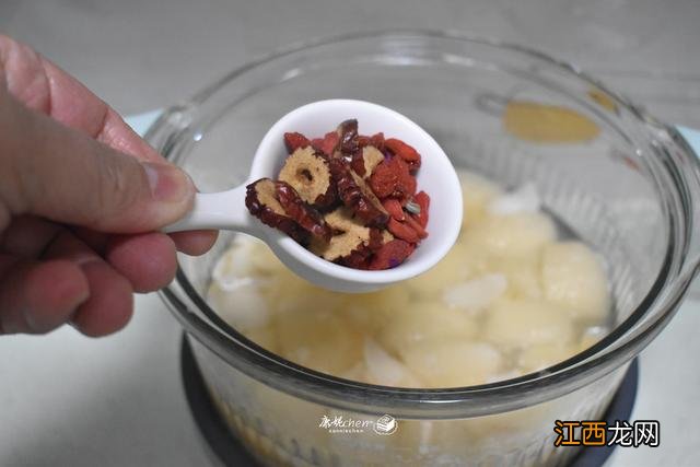 雪梨煲什么汤好?雪梨能煮什么汤,看完这篇文章你就知道