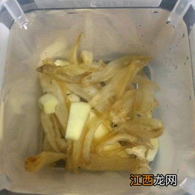 白花胶是什么？炖花胶放什么炖好，看完解决了很多疑惑