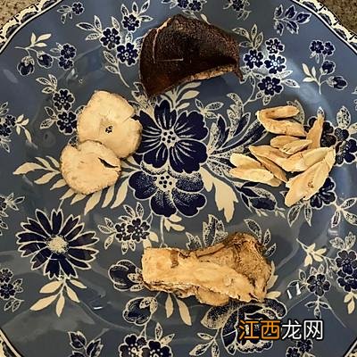 肉骨茶里面的酱油是什么酱油？肉骨茶的黑酱油是老抽吗，掌握这点，实用篇