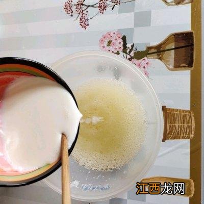 双皮奶和什么一起吃最好?双皮奶可以放什么配着吃,建议需要听一听