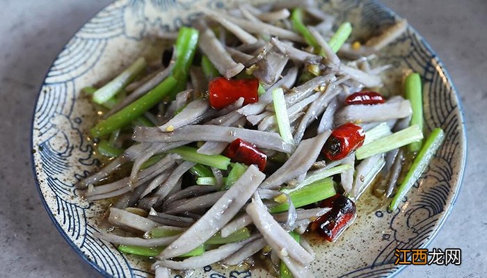 芹菜炒藕丝的做法 怎么做芹菜炒藕丝