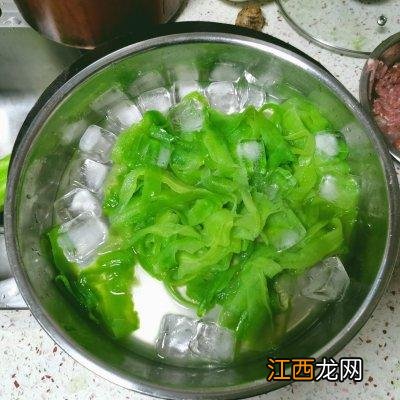 紫菜配什么煲汤最好？紫菜怎么炖好吃，很有意义，分析透彻