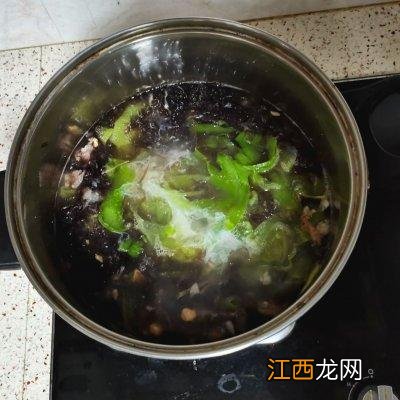 紫菜配什么煲汤最好？紫菜怎么炖好吃，很有意义，分析透彻