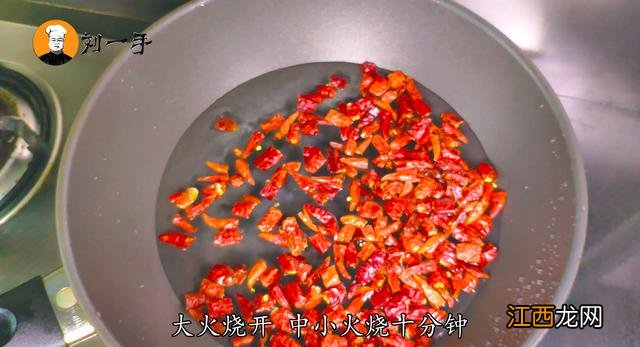 油炸花生辣椒段的做法？油炸辣椒加花生好吃吗，简单无难度