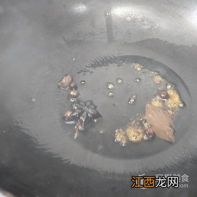 肥肠红烧什么菜？肥肠和哪些菜红烧好吃，当真是好文啊