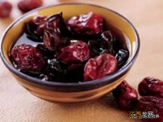 大姨妈喝什么汤好些?来大姨妈煲什么汤,好文章,快收藏