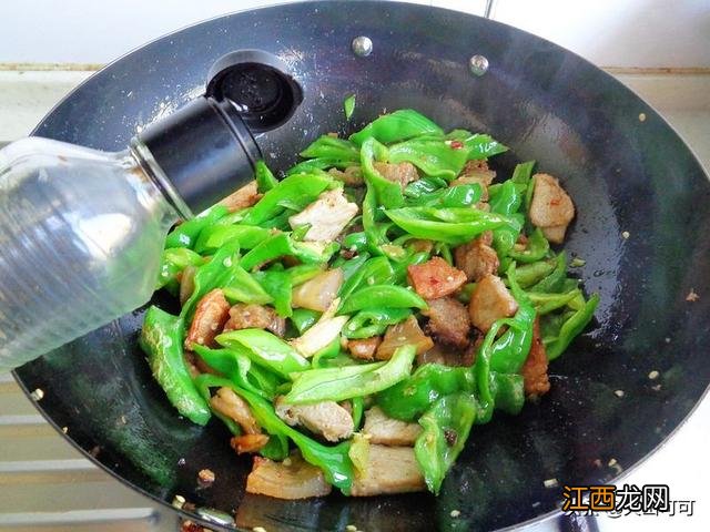 五花肉和什么一起炒好吃下饭?午餐肉跟啥菜搭配好吃,学习进行时,快看