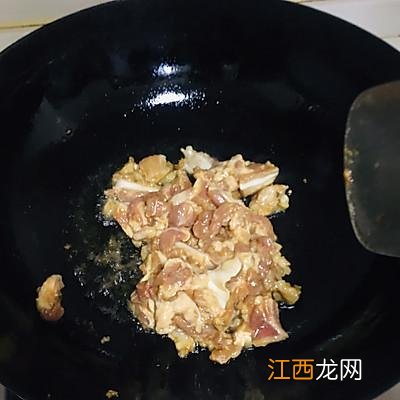 红萝卜可以和什么搭配炒？红萝卜的适宜搭配，这些尽量别混淆